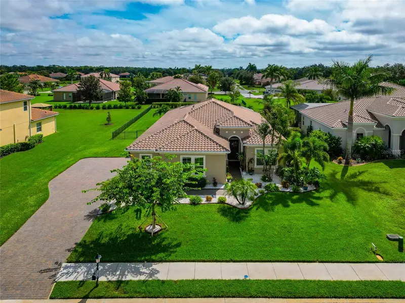 309 167th Blvd E, FL