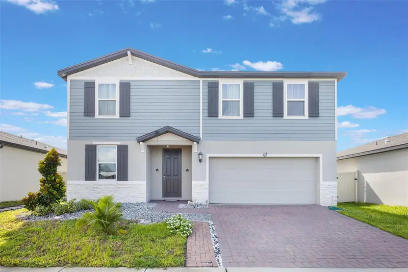 905 Cambridge Dr, FL