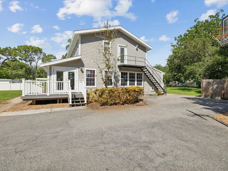 1055 Philippe Pkwy, FL