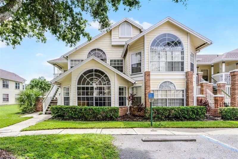 5004 Laguna Bay Cir #47, FL