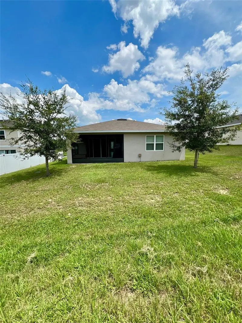 2536 Autumn Stream Dr, FL