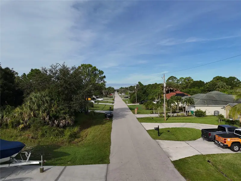 1080 Sw Ingrassina Ave, FL