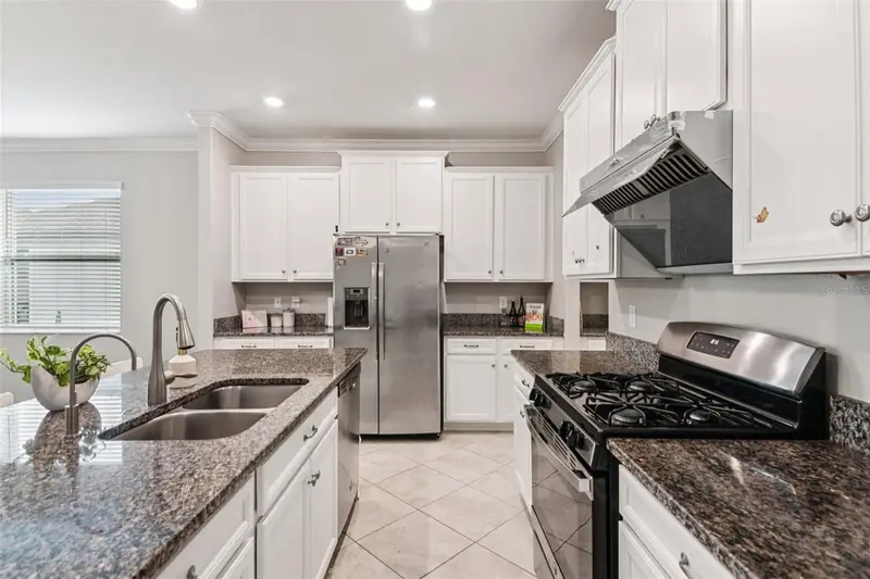 24928 Lambrusco Loop, FL
