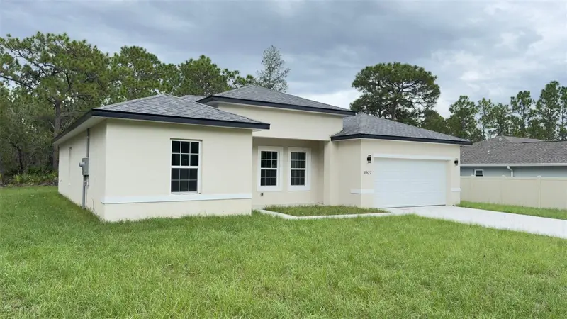 6627 N Huntington Ter, FL