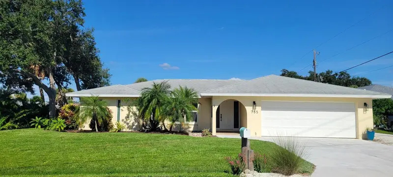 755 Kent Rd, FL