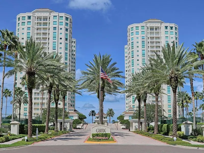 1180 Gulf Blvd #606, FL