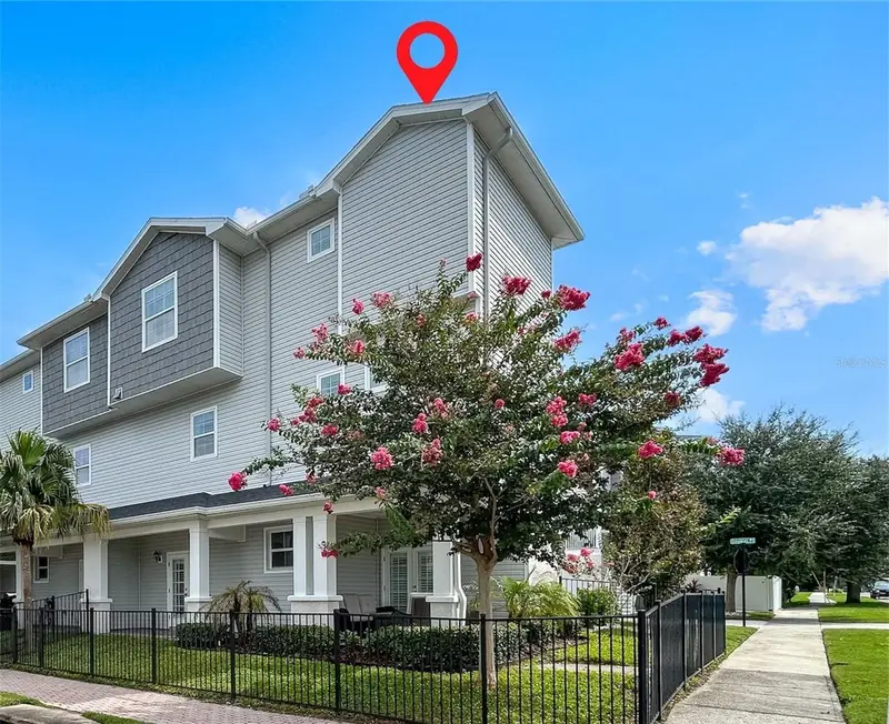 510 Douglas Pl, FL