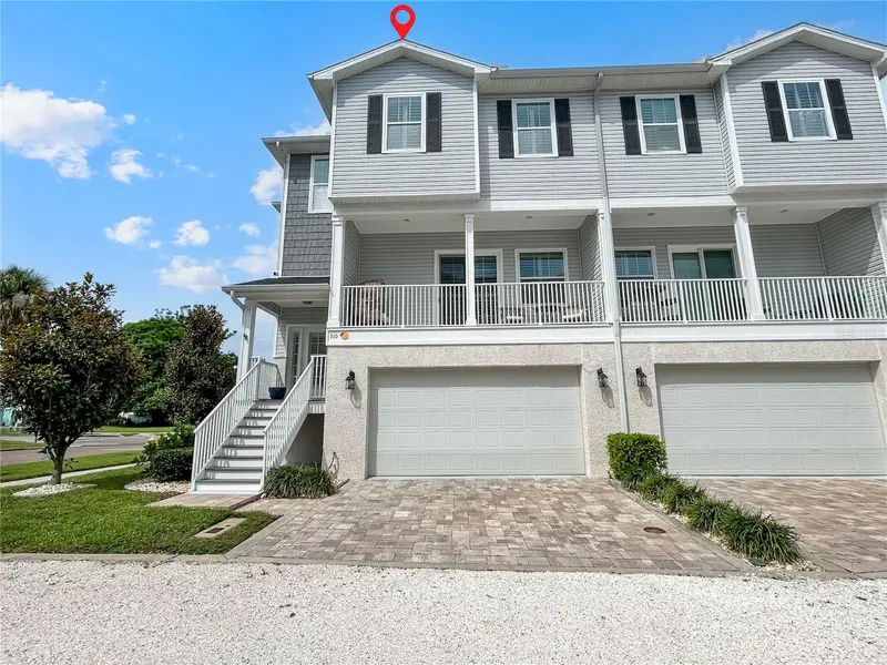 510 Douglas Pl, FL