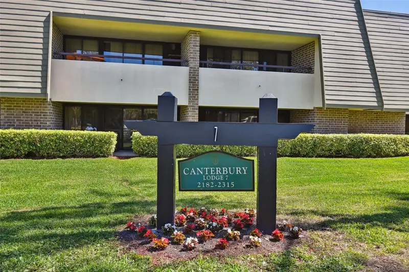 36750 Us Highway 19 N #4-107, FL