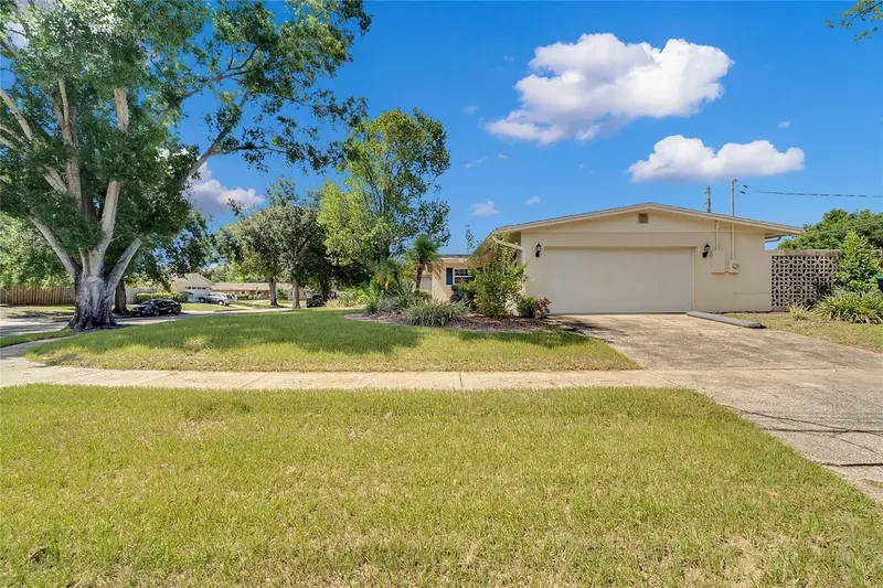 346 S Ranger Blvd, FL