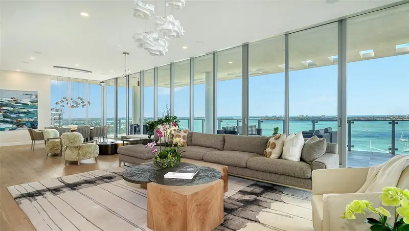 605 S Gulfstream Ave #12, FL