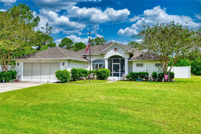 69 President Ln, FL