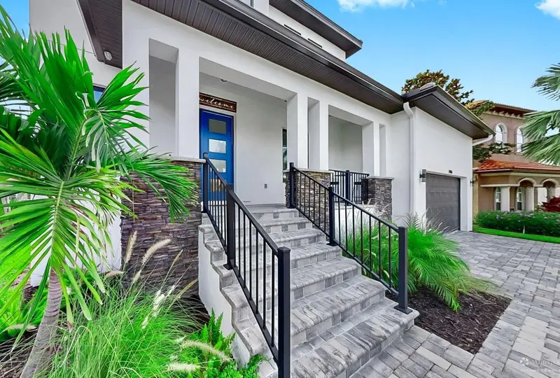 1406 Alhambra Dr, FL