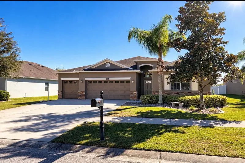 5828 Puzo Pl, FL