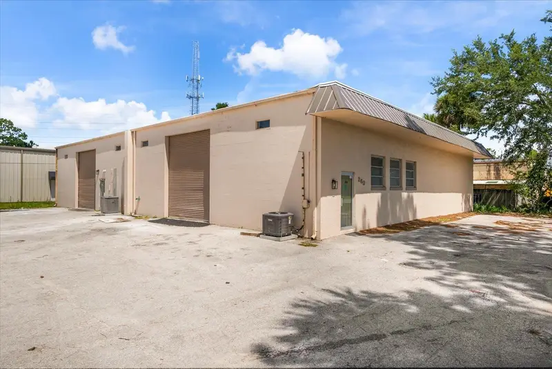 260 Power Ct #100-150, FL