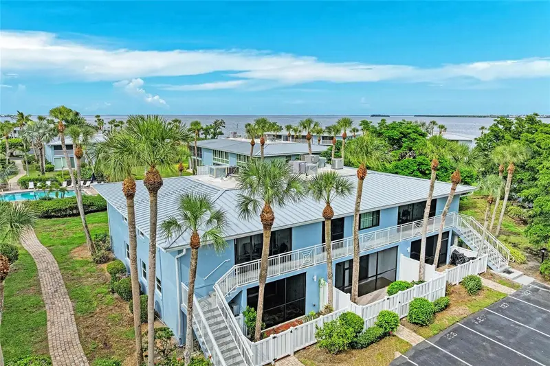 600 Manatee Ave #226, FL