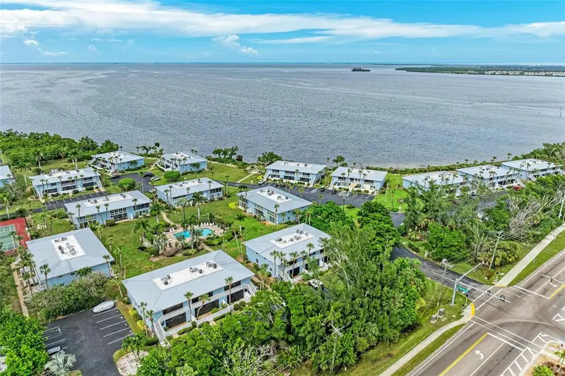 600 Manatee Ave #226, FL