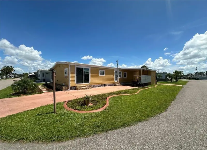 14700 Patrick Henry Rd, FL