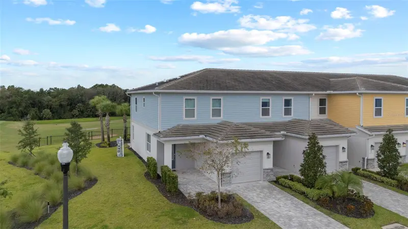 844 Driving Range Ct, FL