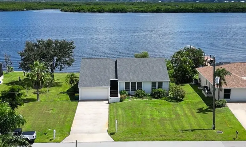 3000 Peace River Dr, FL
