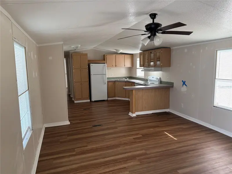 340 S Hankin Rd, FL
