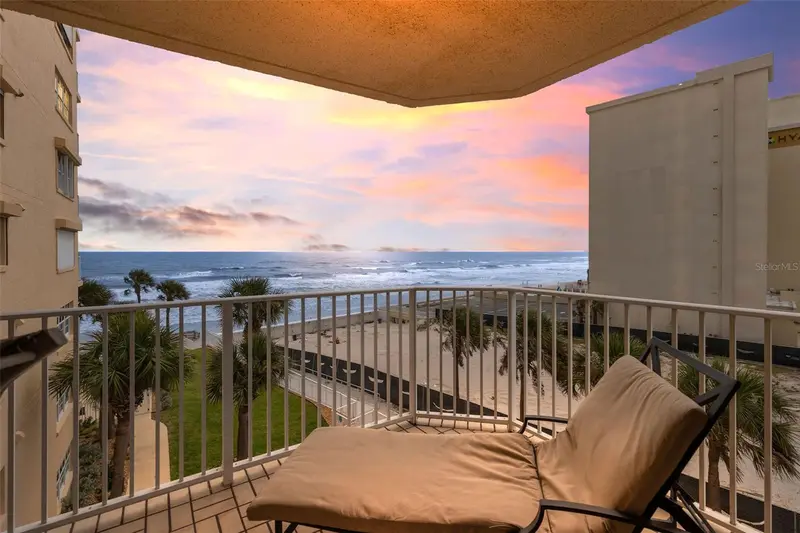 3145 S Atlantic Ave #405, FL