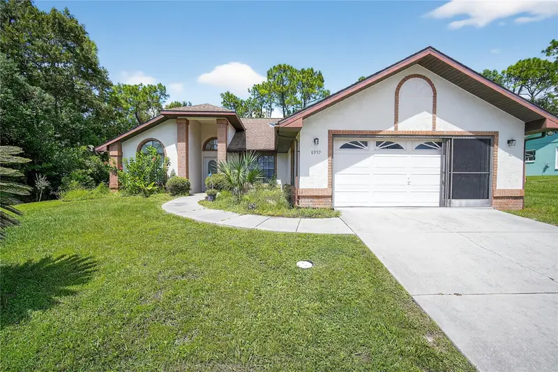 8959 Hernando Way, FL