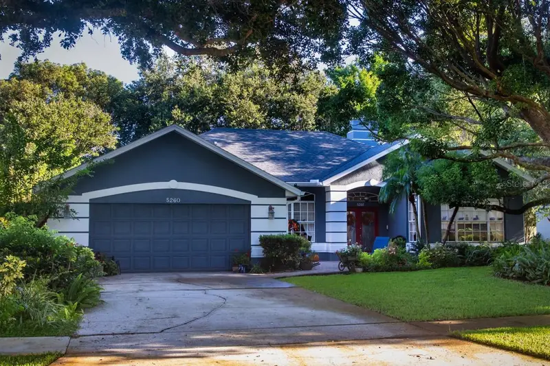 5260 Hammock Cir, FL