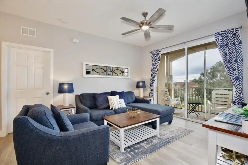 2821 Almaton Loop #301, FL
