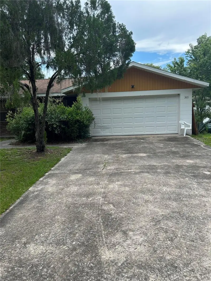 305 Violetwood Rd, FL