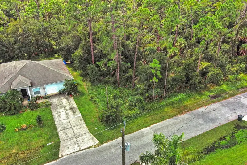 Shaffer Ave, FL