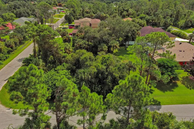 Volger Ln, FL