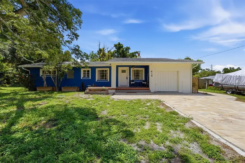 418 Edwards Dr, FL
