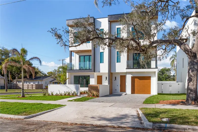 117 W Gladys St #2, FL