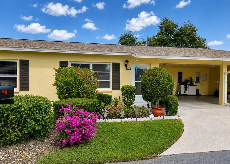 390 301 Blvd W #5b, FL