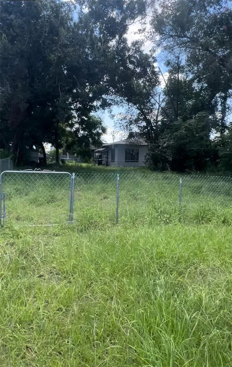 1122 Dewitt Dr, FL