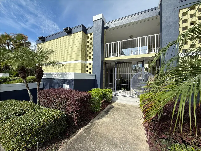 1301 S Howard Ave #A4, FL