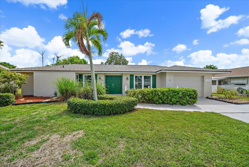 7403 14th Ave W, FL