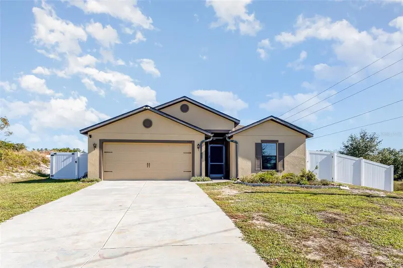 104 Jasmine Cir, FL