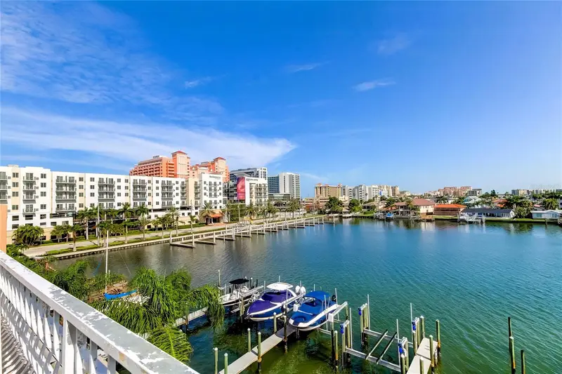 120 Brightwater Dr #6, FL