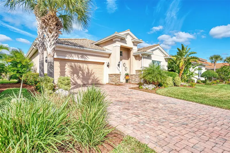 13033 N Marsh Dr, FL