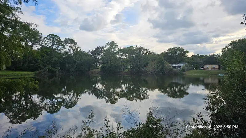 691 Piedmont Dr, FL