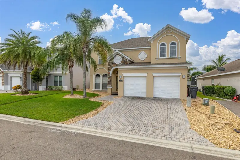 2663 Sand Hill Point Cir, FL