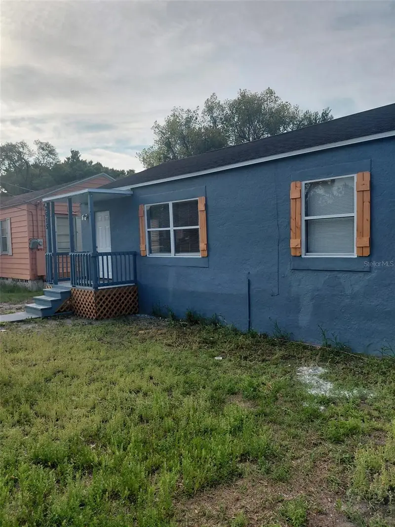2615 E 28th Ave, FL