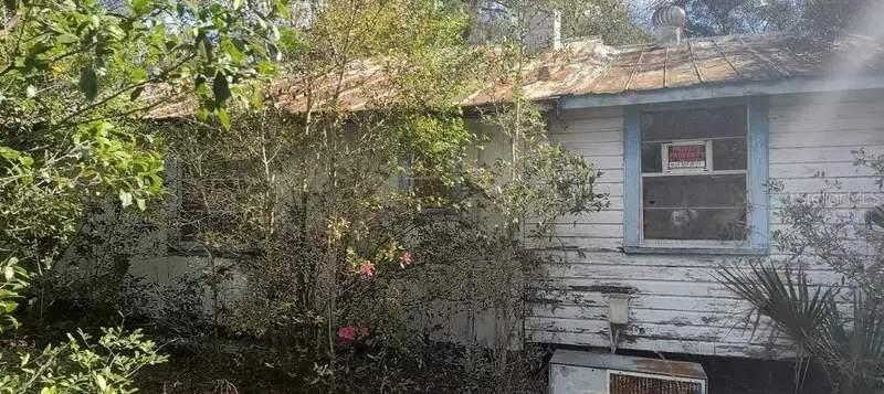 2144 Lisa Dare Dr, FL