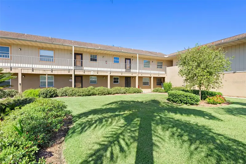 1640 Juno Trl #202d, FL