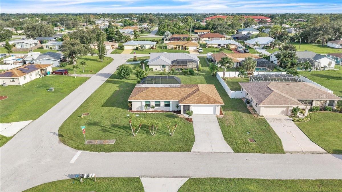 907 Sidney Ter Nw, FL