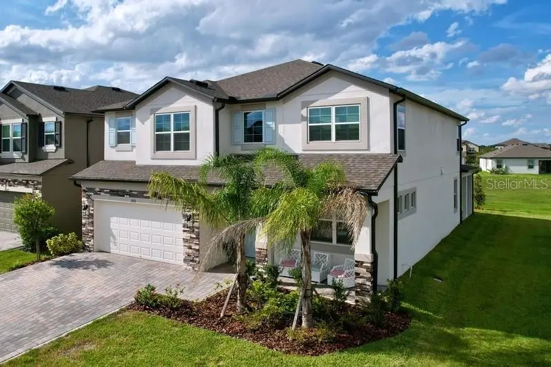 2450 Sunny Pebble Loop, FL
