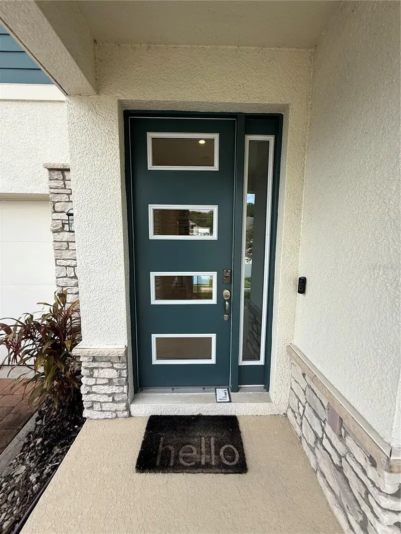 2594 Trielle Av., FL