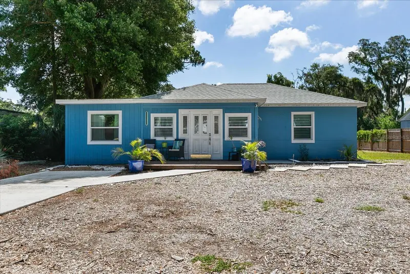 1009 N Betty Ln, FL